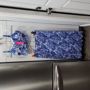 Stunning Two Piece Lily Pulitzer Set